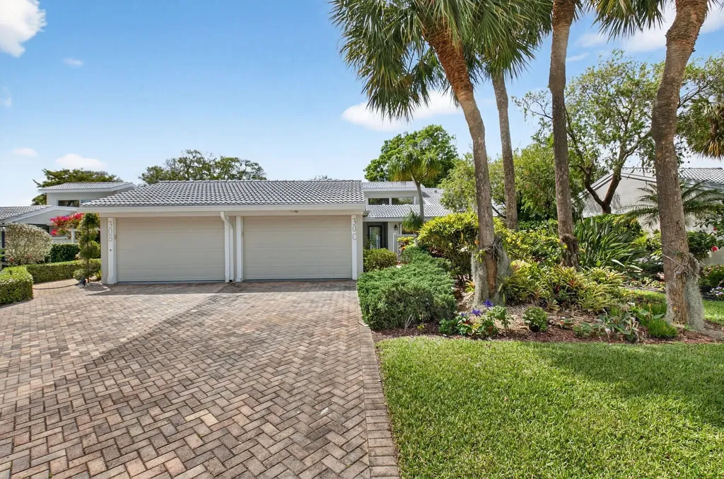 30 Eastgate Drive Boynton Beach FL 33436