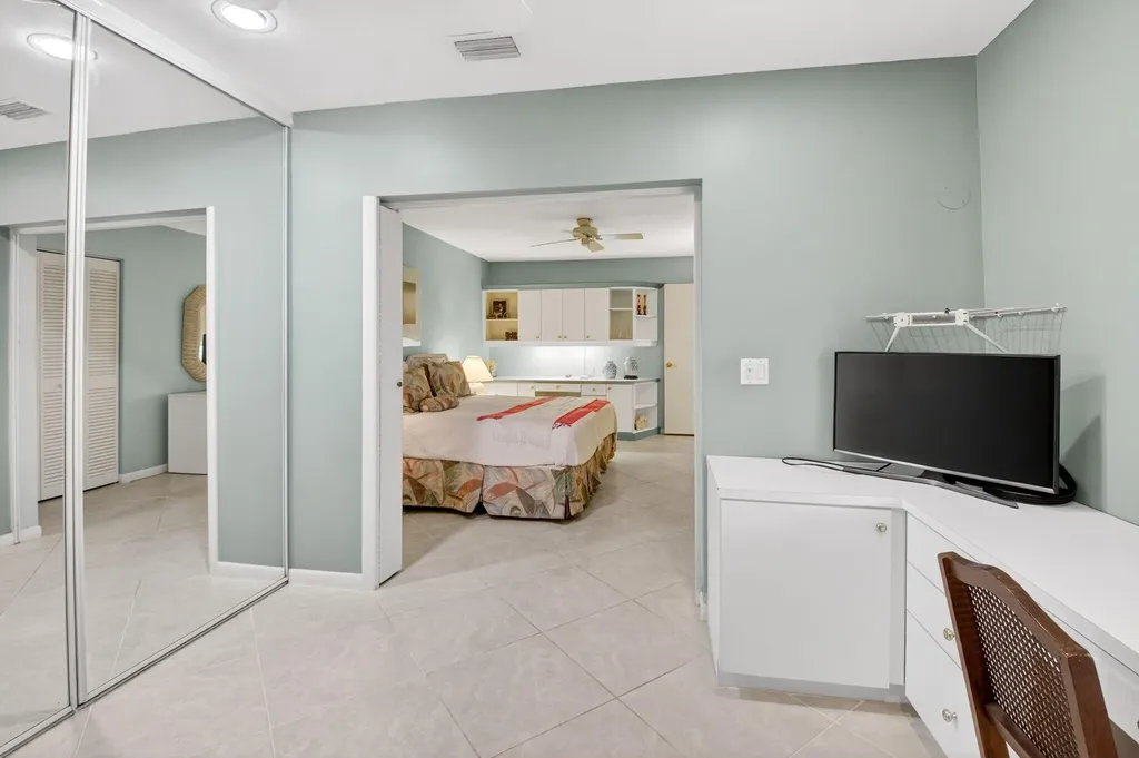 30 Eastgate Drive Boynton Beach FL 33436