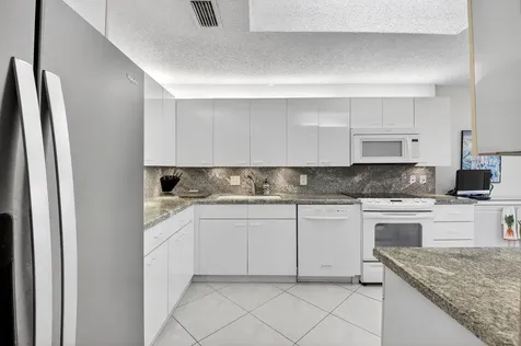 30 Eastgate Drive Boynton Beach FL 33436