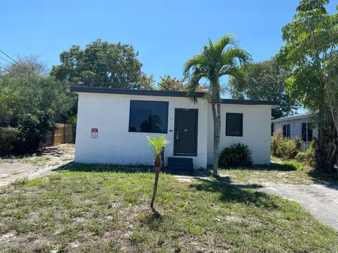 1257 W 35th Street Riviera Beach FL 33404