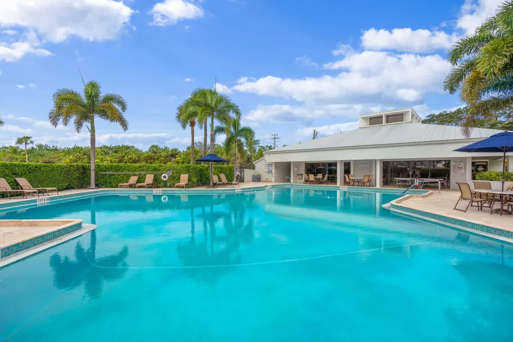 1542 Jupiter Cove Drive Jupiter FL 33469