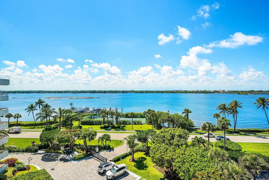 3120 S Ocean Boulevard Palm Beach FL 33480