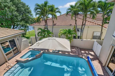 6887 Houlton Circle Lake Worth FL 33467
