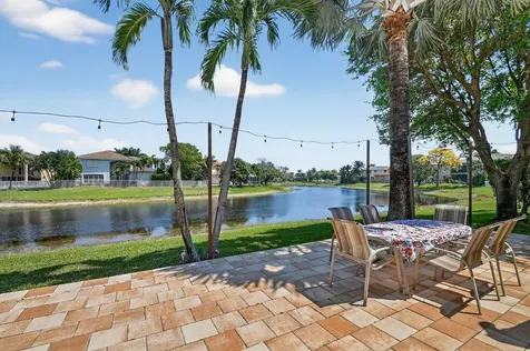 6887 Houlton Circle Lake Worth FL 33467