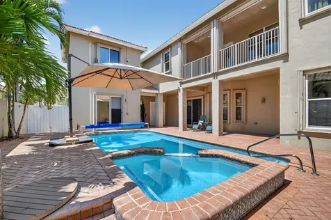 6887 Houlton Circle Lake Worth FL 33467