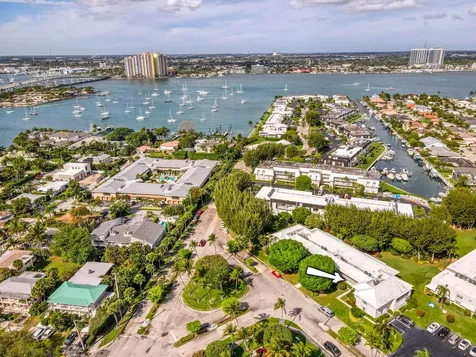 1201 N Sugar Sands Boulevard Singer Island FL 33404