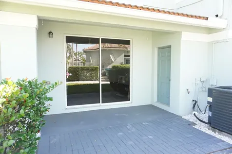 1946 Gardenia Court Riviera Beach FL 33404