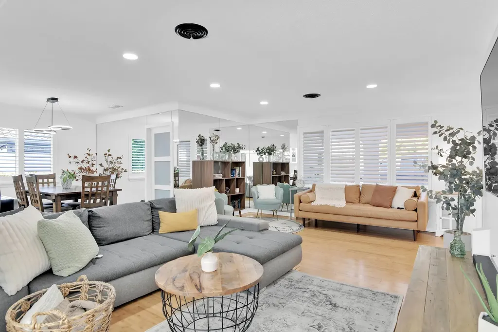 798 E Boca Raton Road Boca Raton FL 33432