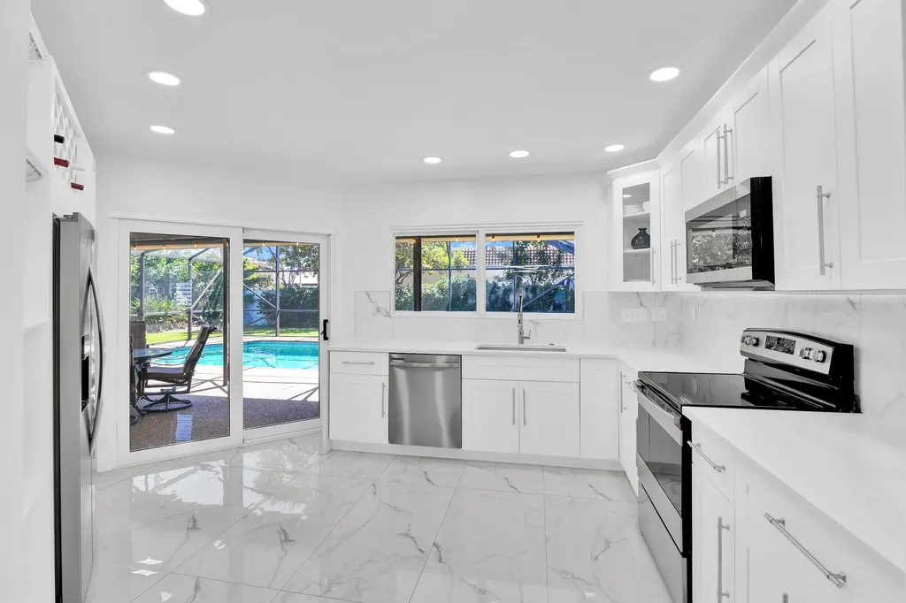 798 E Boca Raton Road Boca Raton FL 33432