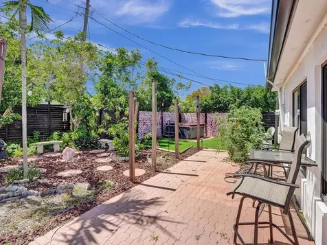 2099 NE 4th Court Boca Raton FL 33431