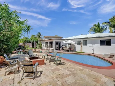 2099 NE 4th Court Boca Raton FL 33431