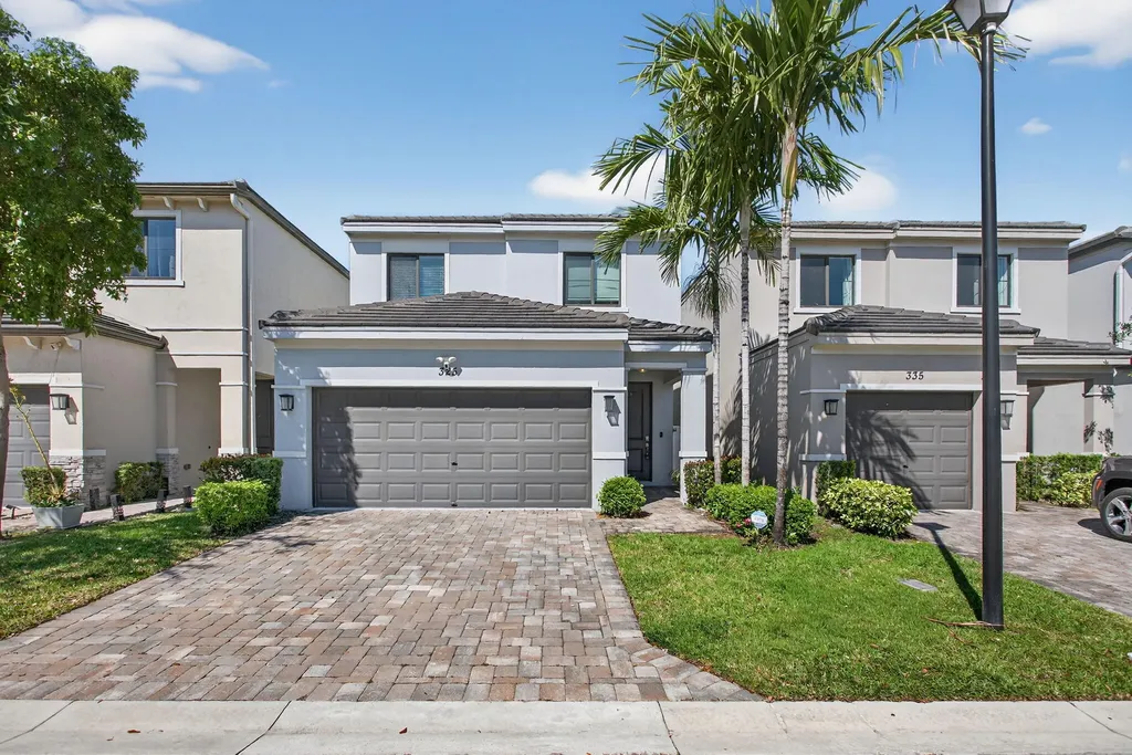 325 NW 33rd Lane Pompano Beach FL 33069