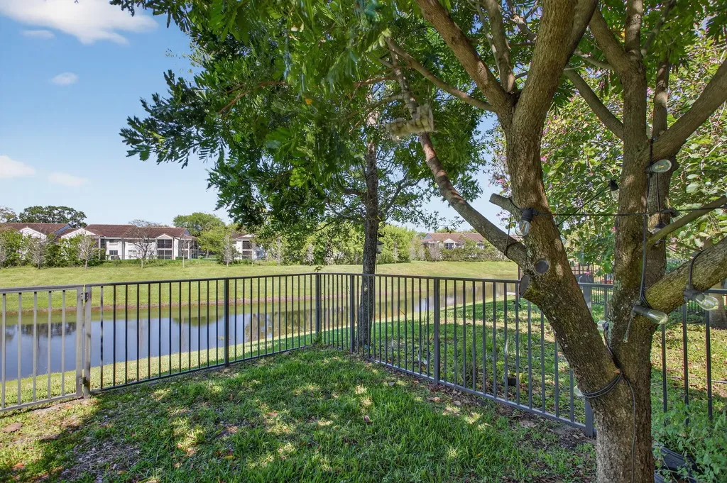 325 NW 33rd Lane Pompano Beach FL 33069