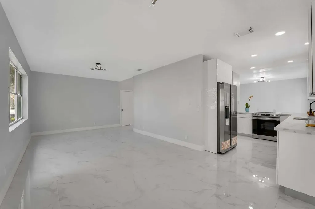 3740 Wilderness Way Coral Springs FL 33065