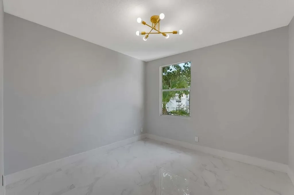 3740 Wilderness Way Coral Springs FL 33065