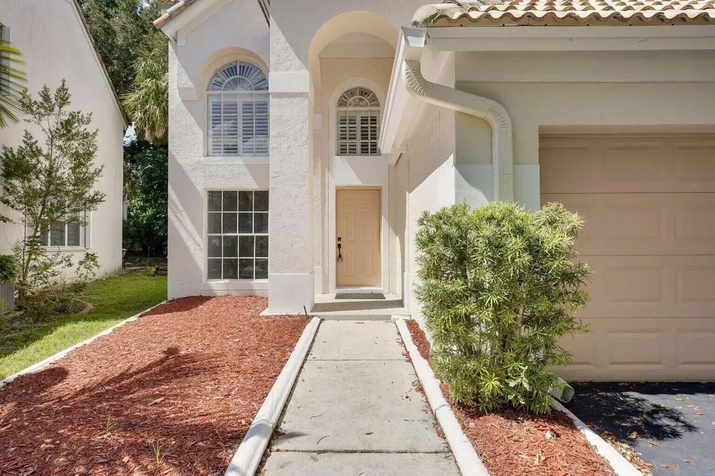 3740 Wilderness Way Coral Springs FL 33065
