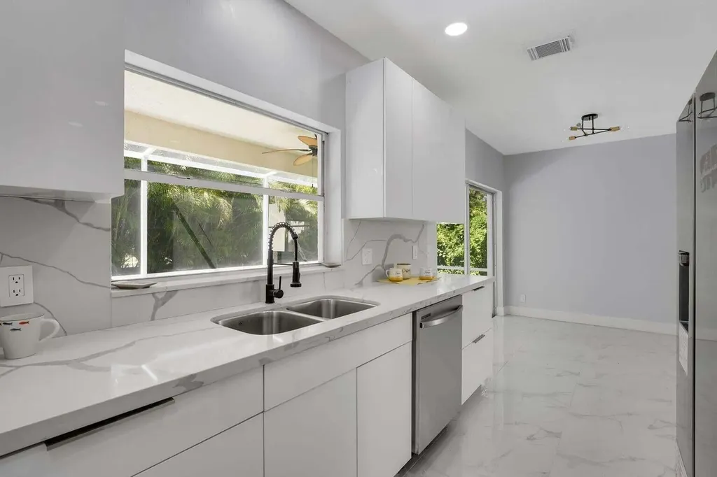 3740 Wilderness Way Coral Springs FL 33065