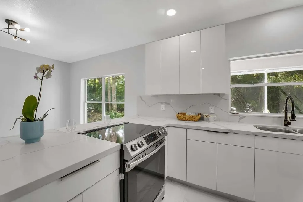 3740 Wilderness Way Coral Springs FL 33065