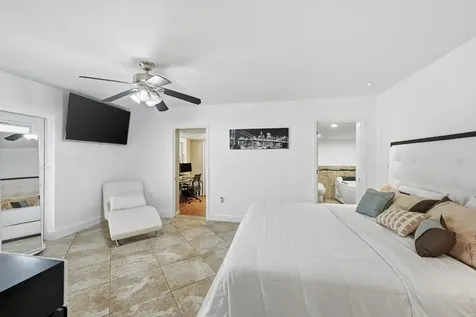 6271 Harding Street Hollywood FL 33024