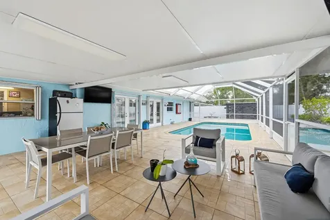 6271 Harding Street Hollywood FL 33024