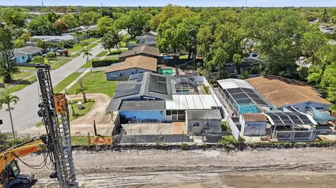 6271 Harding Street Hollywood FL 33024