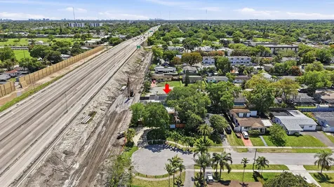 6271 Harding Street Hollywood FL 33024