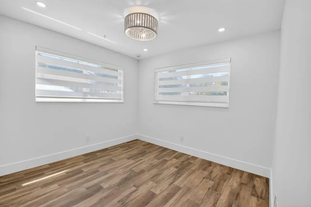 1254 SW 4th Court Boca Raton FL 33432