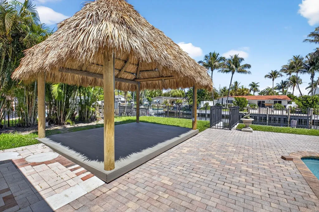 1254 SW 4th Court Boca Raton FL 33432