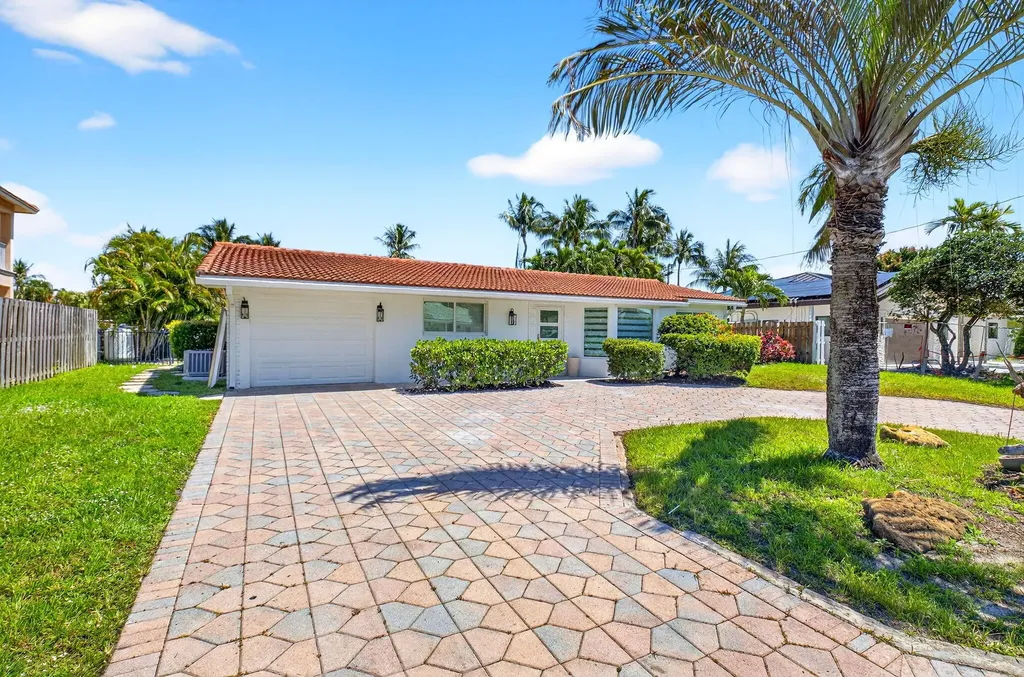 1254 SW 4th Court Boca Raton FL 33432