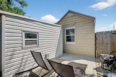 425 Broward Avenue Greenacres FL 33463