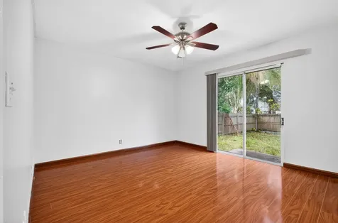 328 Jennings Avenue Greenacres FL 33463