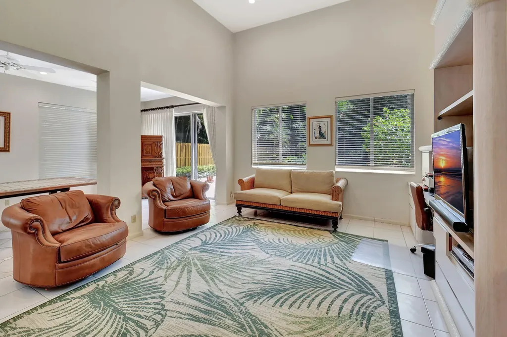 2462 NW 66th Drive Boca Raton FL 33496