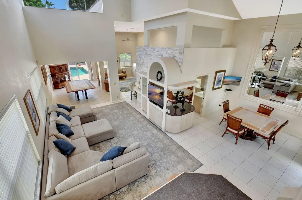 2462 NW 66th Drive Boca Raton FL 33496