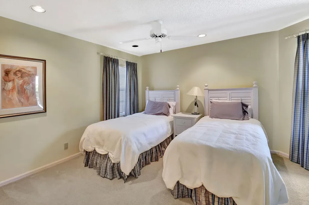 2462 NW 66th Drive Boca Raton FL 33496