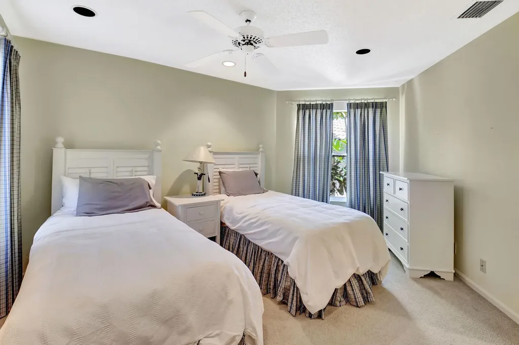 2462 NW 66th Drive Boca Raton FL 33496