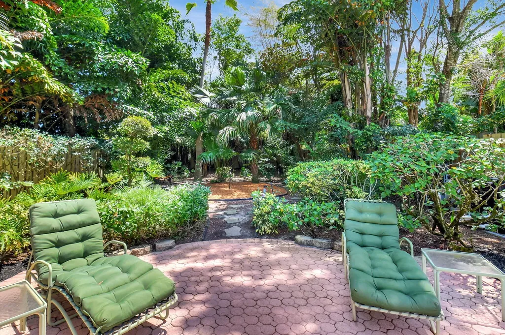 2462 NW 66th Drive Boca Raton FL 33496