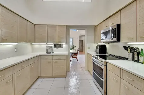 2462 NW 66th Drive Boca Raton FL 33496