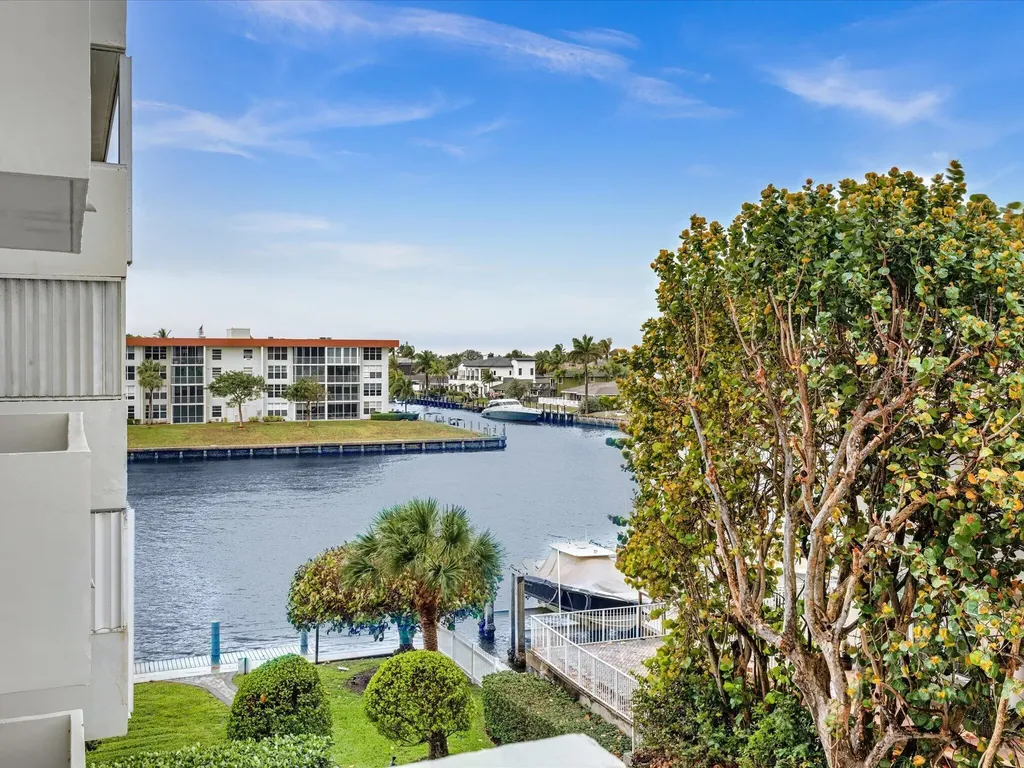 1150 Hillsboro Mile Hillsboro Beach FL 33062