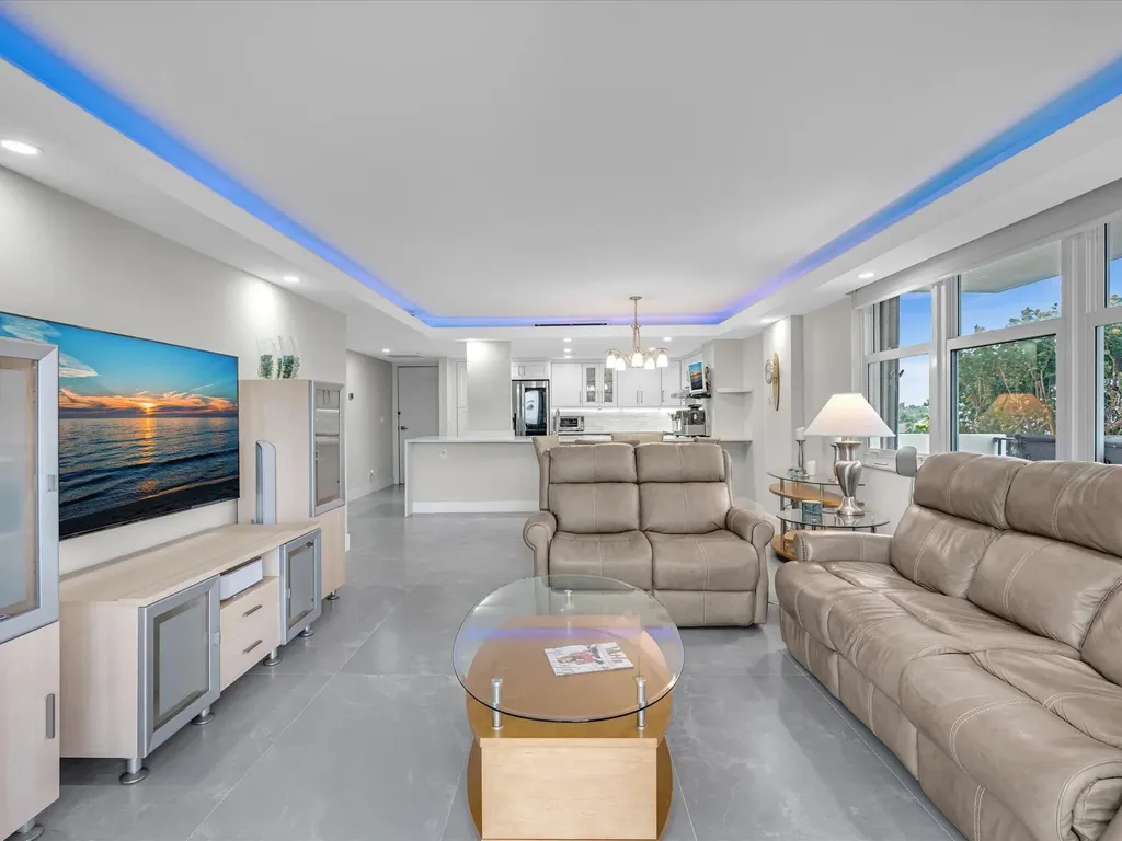 1150 Hillsboro Mile Hillsboro Beach FL 33062