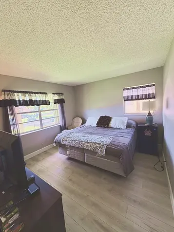 140 Lake Meryl Drive West Palm Beach FL 33411
