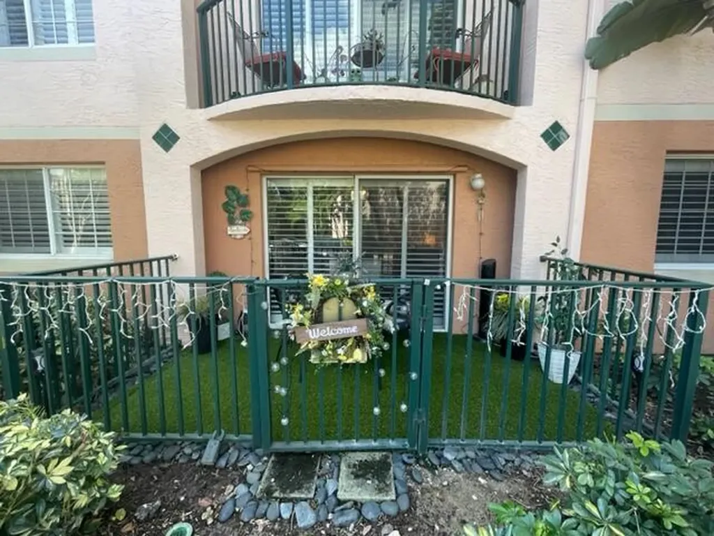 2131 SE 10th Avenue Fort Lauderdale FL 33316