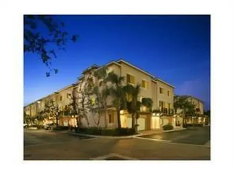 2131 SE 10th Avenue Fort Lauderdale FL 33316