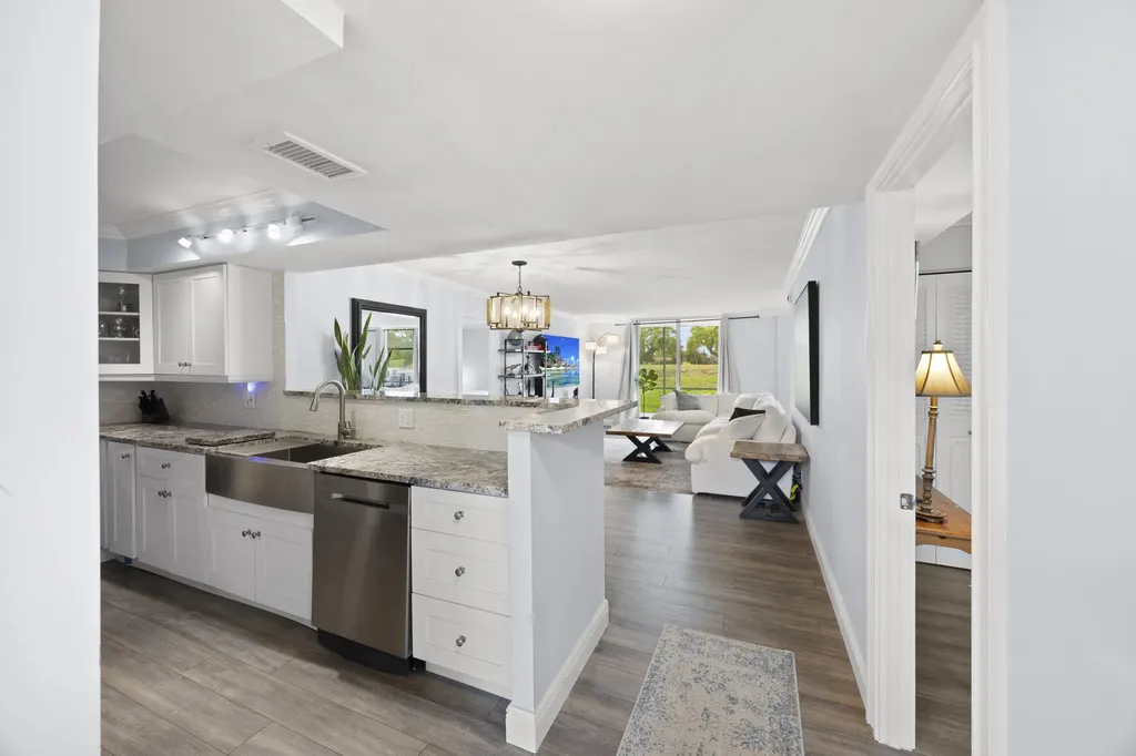 5301 NW 2nd Avenue Boca Raton FL 33487