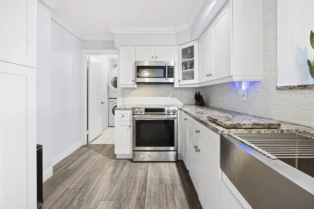 5301 NW 2nd Avenue Boca Raton FL 33487