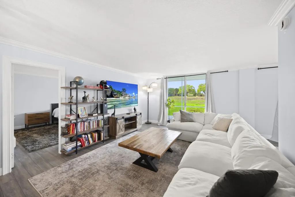 5301 NW 2nd Avenue Boca Raton FL 33487