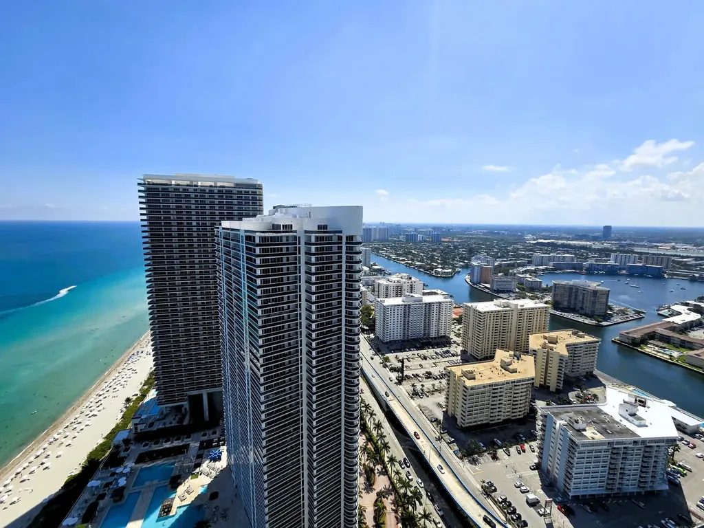 4111 S Ocean Drive Hollywood FL 33019