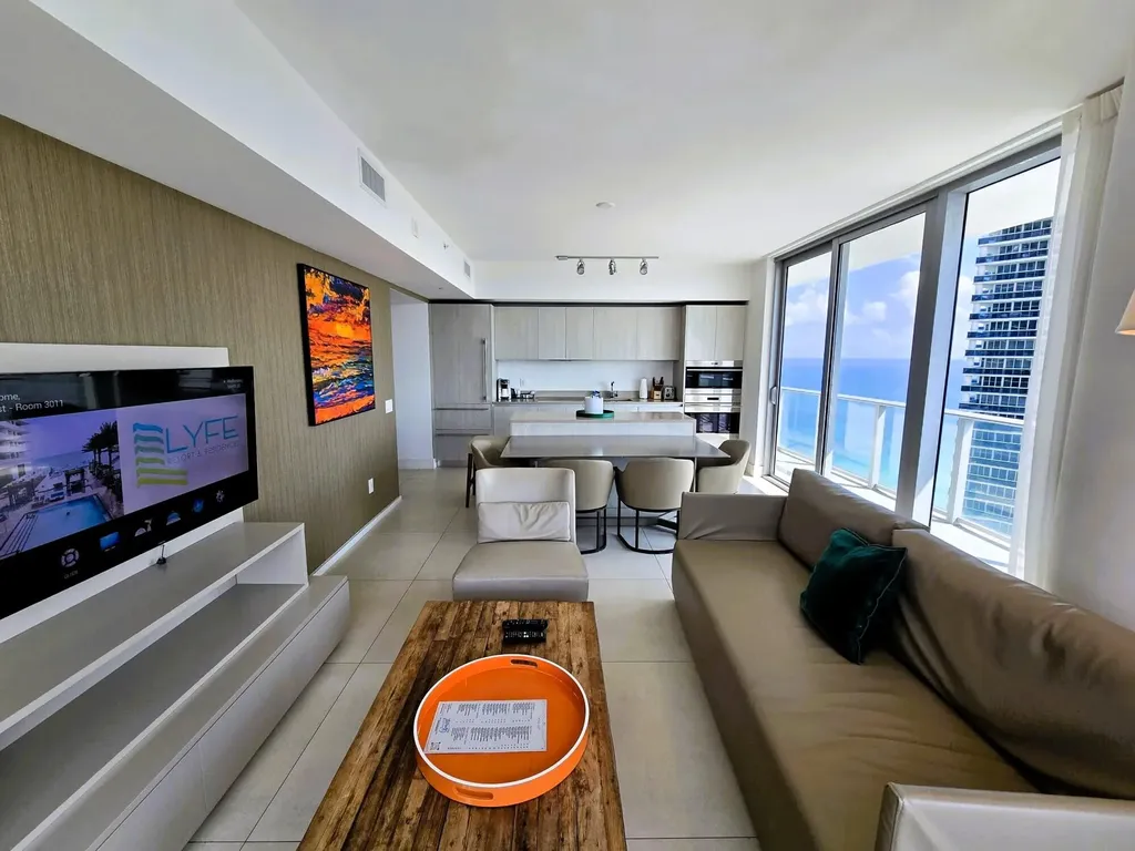 4111 S Ocean Drive Hollywood FL 33019