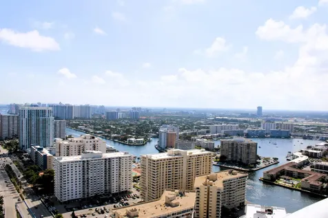 4111 S Ocean Drive Hollywood FL 33019