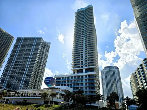 4111 S Ocean Drive Hollywood FL 33019
