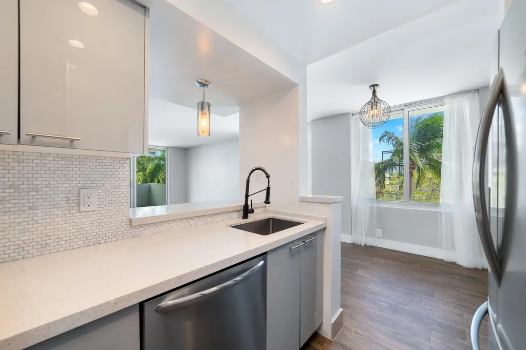 1200 West Avenue Miami Beach FL 33139
